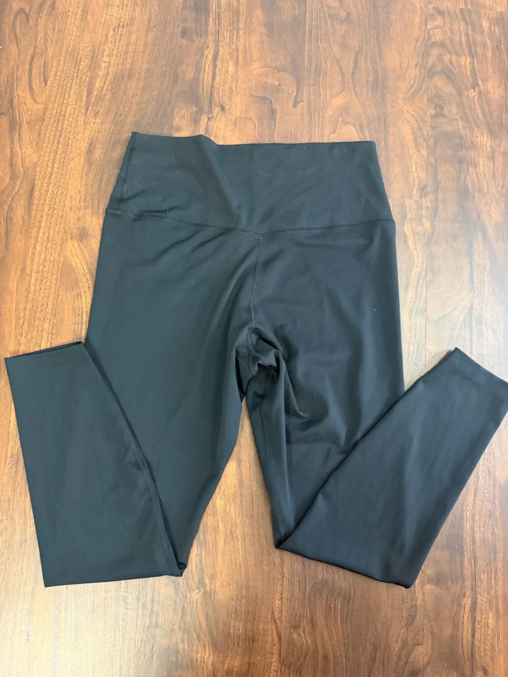 Nike Dri-Fit Bliss Victory Mid-Rise Training Pant